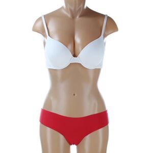 Pink Victoria Secret 34B Bra and M Thong Lot NWT